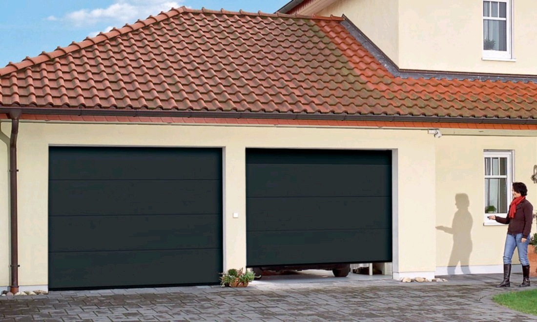 Porte De Garage Motoris e Gris Anthracite GARANDEAU MATERIAUX Porte De Garage Motoris e Gris Anthracite GARANDEAU MATERIAUX